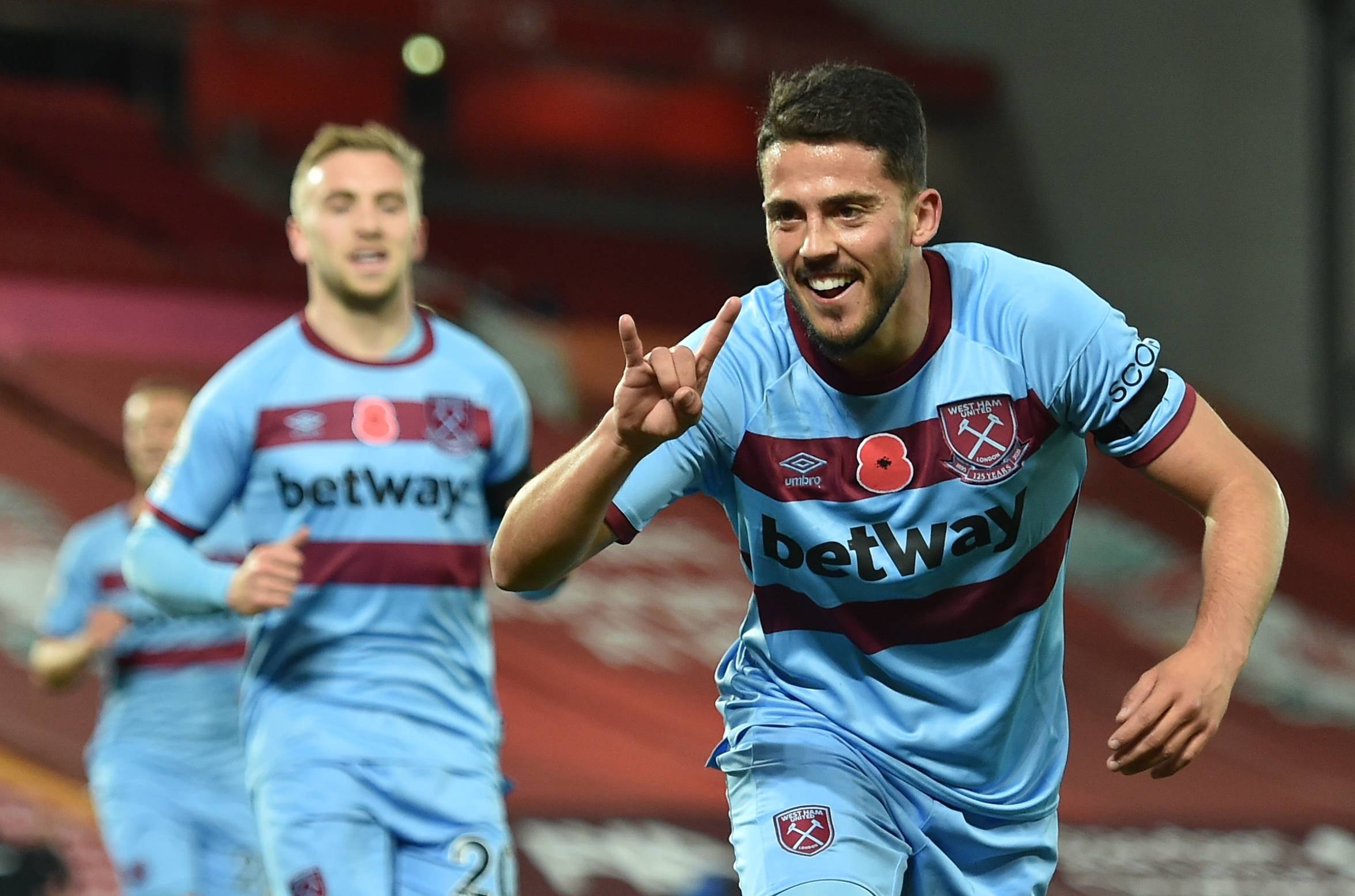 在果岭边则 在果岭边则